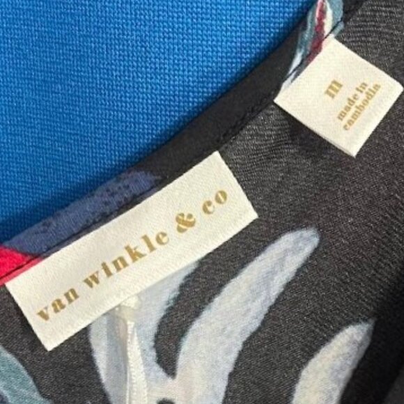 BRAND NEW ~ NWT ~ $38.00 VAN WINKLE & CO BRUSH STROKES TANK TOP SIZE M / MEDIUM - Picture 8 of 12